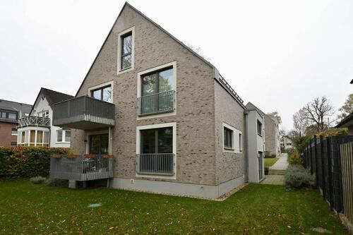 Foto - In zweiter Reihe: Ruhig gelegene und moderne Maisonette-Wohnung mit West-Balkon!