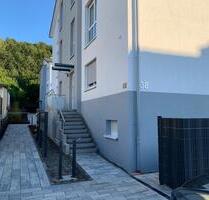 Schicke, neue 2-Zi-Wohnung ab 01.05.2026 zu vermieten - Homburg