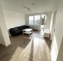 Moderne EG 3 Zimmer Wohnung mit Küche + Abstellkammer und Dusche - Wolfsburg Alt-Wolfsburg