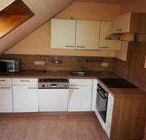 kleine 3 Raum Wohnung mit Einbauküche in Reinsdorf