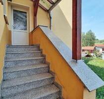 Ländlich Wohnen! 2-Raum-Erdgeschosswohnung mit eigenem Hauseingang - Schleiz Ländlich Wohnen! 2-Raum-Erdgeschosswohnung mit eigenem Hauseingang - Schleiz