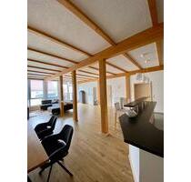 Großzügige 200 m² Wohnung mit Südbalkon, EBK & idyllischer Lage - Lauchheim