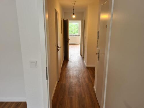 Foto - Helle, sanierte 2-Zimmer-Wohnung mit Südbalkon & Aufzug in Düssel