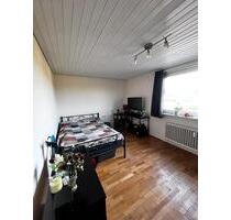 1 Zimmer in WG neben Weingarten 88276 - Berg