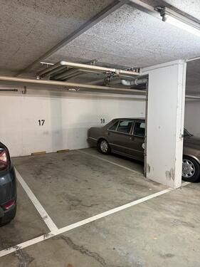 Foto - Tiefgaragenstellplatz - 100,00&nbsp;EUR Miete,