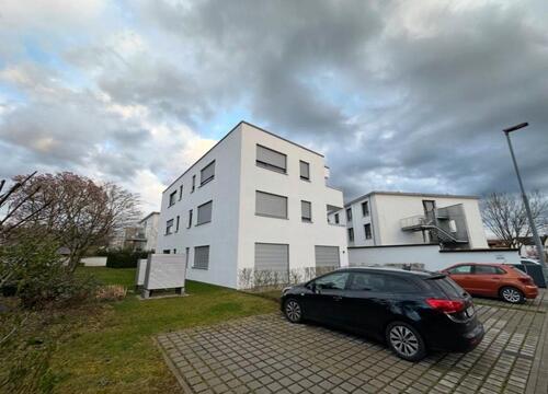 Foto - Stellplatz für PKW zur Miete offen nicht überdacht