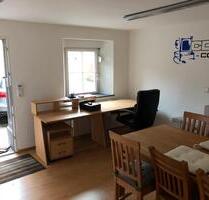 Gewerbeimmobilie Büro Praxis Studio mit Stellfläche Welschbillig