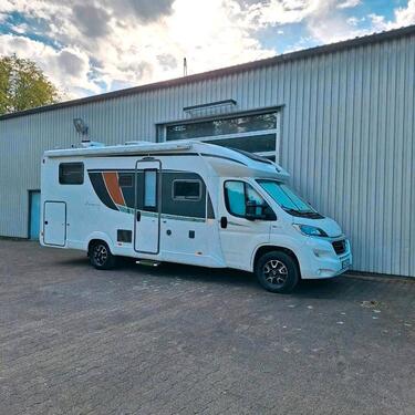 Foto - Stellplatz Wohnwagen Wohnmobil Anhänger in Gelsenkirchen