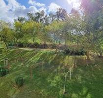 3-Raum Wohnung mit Balkon, Aufzug & Blick ins Grüne - Schleiz