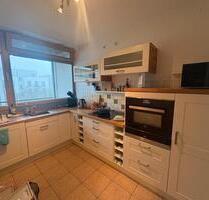 3 Zimmer Wohnung ( 2 Etagen) - 1.200,00&nbsp;EUR Kaltmiete, ca.&nbsp; 82,00&nbsp;m&sup2; in Berlin (PLZ: 10999) Friedrichshain-Kreuzberg