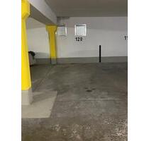 Tiefgaragenstellplatz Bert-Brecht-Allee 5 München