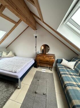 Foto - 1 Zimmer Dachgeschoßwohnung zur Miete in Ettlingen