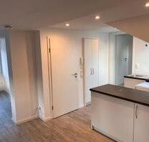 Helle 3-Zimmer-Dachgeschosswohnung mit Einbauküche in Korbach
