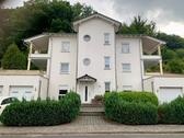 Foto - Terrassenwohnung in Bad Orb: 4 Zi., Balkon, Garten + Doppelgarage
