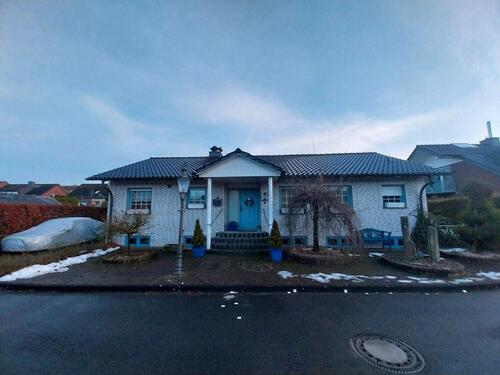 Foto - Bungalow mit Wintergarten, Sauna & Gartenpavillon