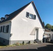 Doppelhaushälfte in Duckterath - 1.800,00&nbsp;EUR Kaltmiete, ca.&nbsp; 90,00&nbsp;m&sup2; in Bergisch Gladbach (PLZ: 51469) Gronau