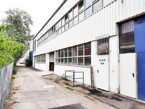 Foto - Büro und Lagerfläche – Mehr als nur Raum: Ihre 149,45 m² Halle im 1. OG