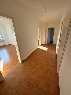 Foto - helle 4-Zimmer Wohnung mit Balkon und Stellplatz im Ostviertel