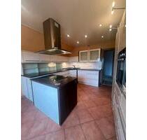 Großzügige 3-Zimmer-Wohnung (100 m²) mit Balkon – ruhige Lage - Peine Südstadt