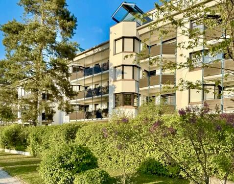 Foto - Provisionsfrei: 2-Zi-Wohnung mit grüner Terrasse in Taufkirchen