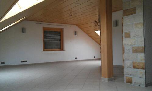 Foto - Dachgeschosswohnung - 700,00&nbsp;EUR Kaltmiete, ca.&nbsp; 70,00&nbsp;m&sup2;