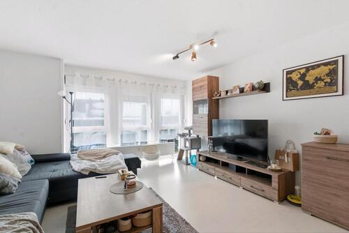 Foto - Großzügige 4-ZKB mit eigenem Hof 