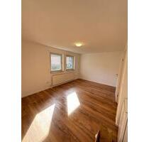 Erst Bezug nach Sanierung - 900,00&nbsp;EUR Kaltmiete, ca.&nbsp; 30,00&nbsp;m&sup2; in Mannheim (PLZ: 68159)