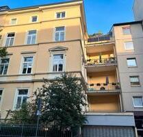 Schicke moderne 2 Zimmerwohnung mit Balkon - Frankfurt am Main Westend Nord