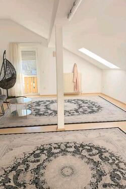 Foto - 4-Zimmer Dachgeschosswohnung mit Balkon in Hunderdorf