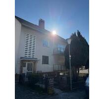 Kernsanierte 4-Zimmer-Wohnungen in Top-Lage in Kassel