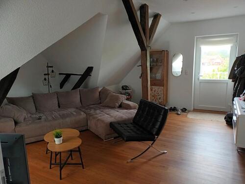 Foto - Charmante Dachgeschosswohnung mit großer Terrasse & Gartenanteil