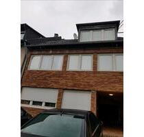 MFH in Leverkusen-Bürrig, 5 whg.