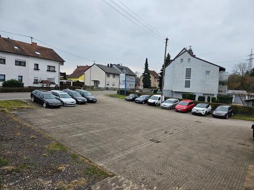 Foto - Autohandel Plätze zu Vermieten - 255,00&nbsp;EUR Kaltmiete,