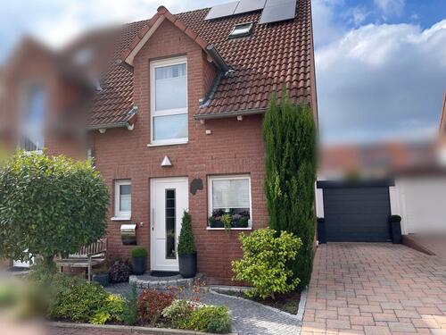 Foto - Haus in Castrop-Rauxel , Doppelhaushälfte mit Garten