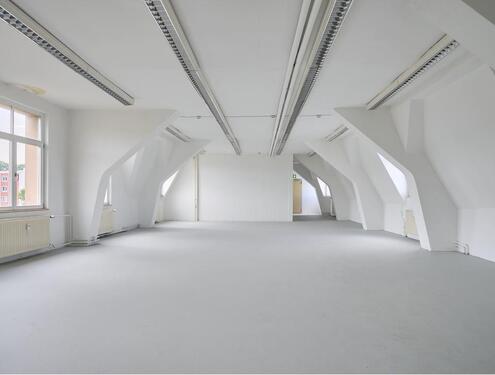 Foto - Ihr Büro-Paradies im 3. OG: Viel Raum, viel Potenzial, viel Erfolg!