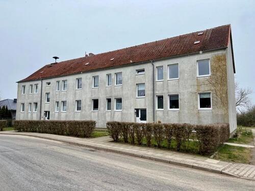 Foto - vollständig sanierte 3-Raum-Erdgeschosswohnung auf dem Land