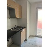 Sehr schöne 2 ZKB mit Poolbenutzung - Saarbrücken West