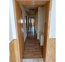 Geräumige 4,5 Zimmer Whg. in ruhiger Lage - Oberrot