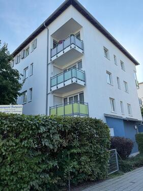 Foto - Schöne 2-Zimmer-Wohnung mit Balkon & Garage