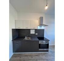 Ruhig & Zentral wohnen - Der perfekte Ort für ein neuen Lebensabschnitt mit EBK - Chemnitz Bernsdorf