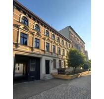 Ruhige 2-Raum-Wohnung über 2 Etagen als Reihenendhaus - Magdeburg Brückfeld