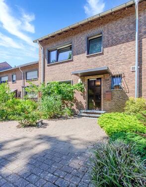 Foto - Privatverkauf: Haus mit 5 Zimmern in Mönchengladbach Odenkichen