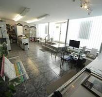 Büro, Laden mit Halle zu vermieten - Rodgau