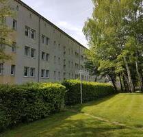 Singlewohnung in ruhiger Lage - 225,00&nbsp;EUR Kaltmiete, ca.&nbsp; 39,29&nbsp;m&sup2; in Hermsdorf (PLZ: 07629)