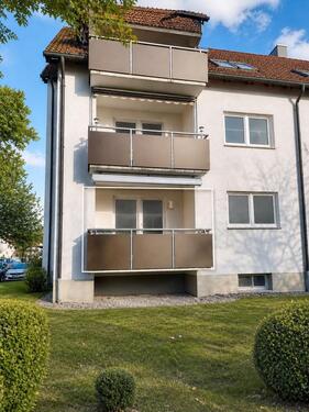 Foto - Moderne 2-Zi.-EG-Wohnung mit Balkon & Stellplatz – sofort Frei