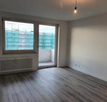 Gemütliche 2 Zimmer Wohnung im Erdgeschoss, in Köln Porz Finkenberg!