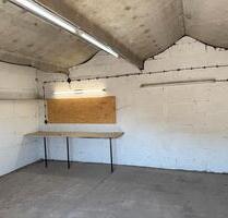 Massive Doppelgarage mit Elektro in geschütztem Garagenhof - Halle (Saale) Halle-Neustadt