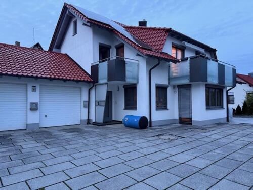 Foto - Mietwohnung, hochwertig 2,5 Zimmer,97qm, EG mit Terrasse...