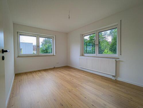 Foto - SANIERT 4,2% Rendite Kapitalanlage - 3-Zimmer-ETW 64qm Garage