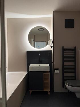 Foto - Neu sanierte Zweiraumwohnung mit Einbauküche